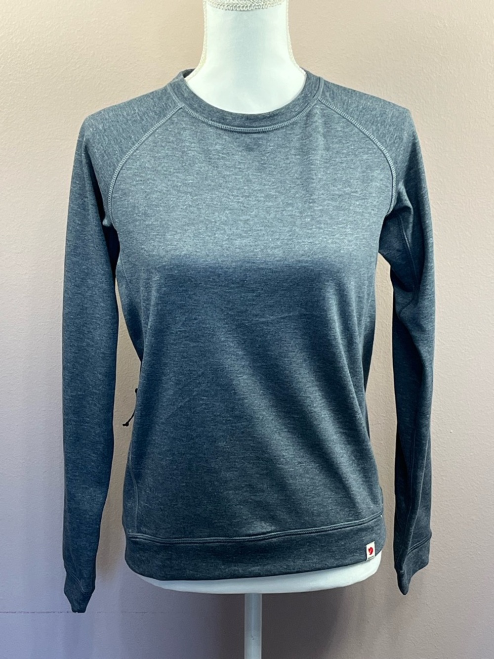 Fjallraven Women's Crewneck Sweatshirt in Heather Gray